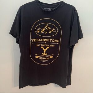 Yellowstone Men’s Black Graphic T-Shirt Size Large